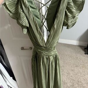 Lulu's Green Flutter Sleeve Sundress for Wedding Guests